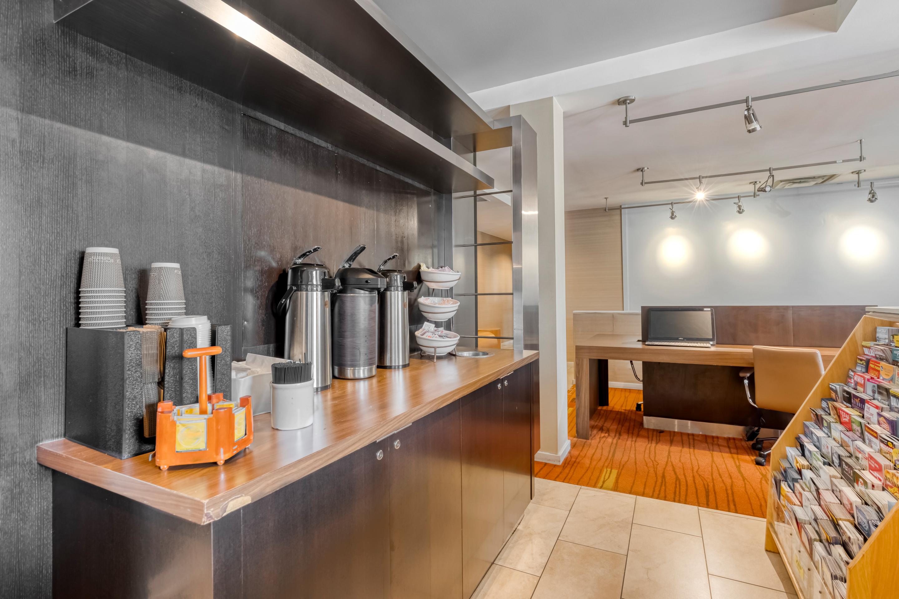 Country Inn & Suites By Radisson, Dallas-Love Field Экстерьер фото